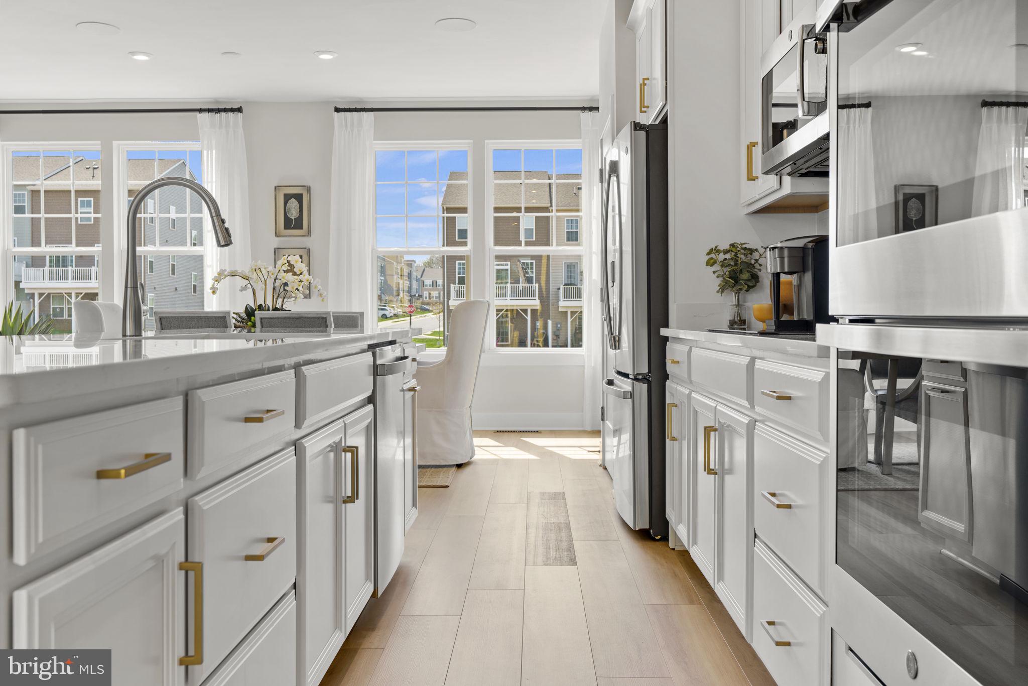 24135 Ullapool Terrace Sterling, VA 20166 - Photo 13 of 31