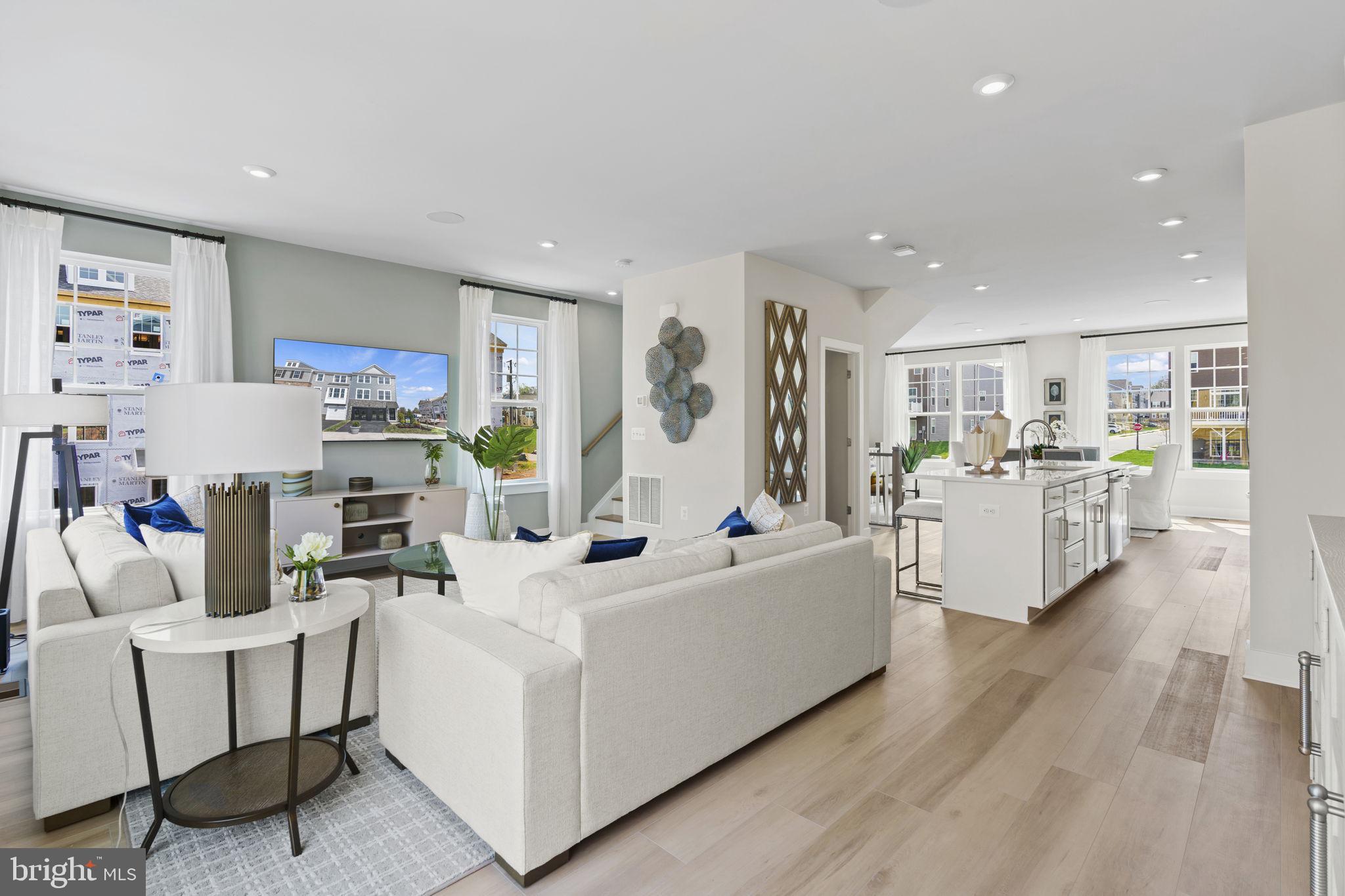 24135 Ullapool Terrace Sterling, VA 20166 - Photo 18 of 31