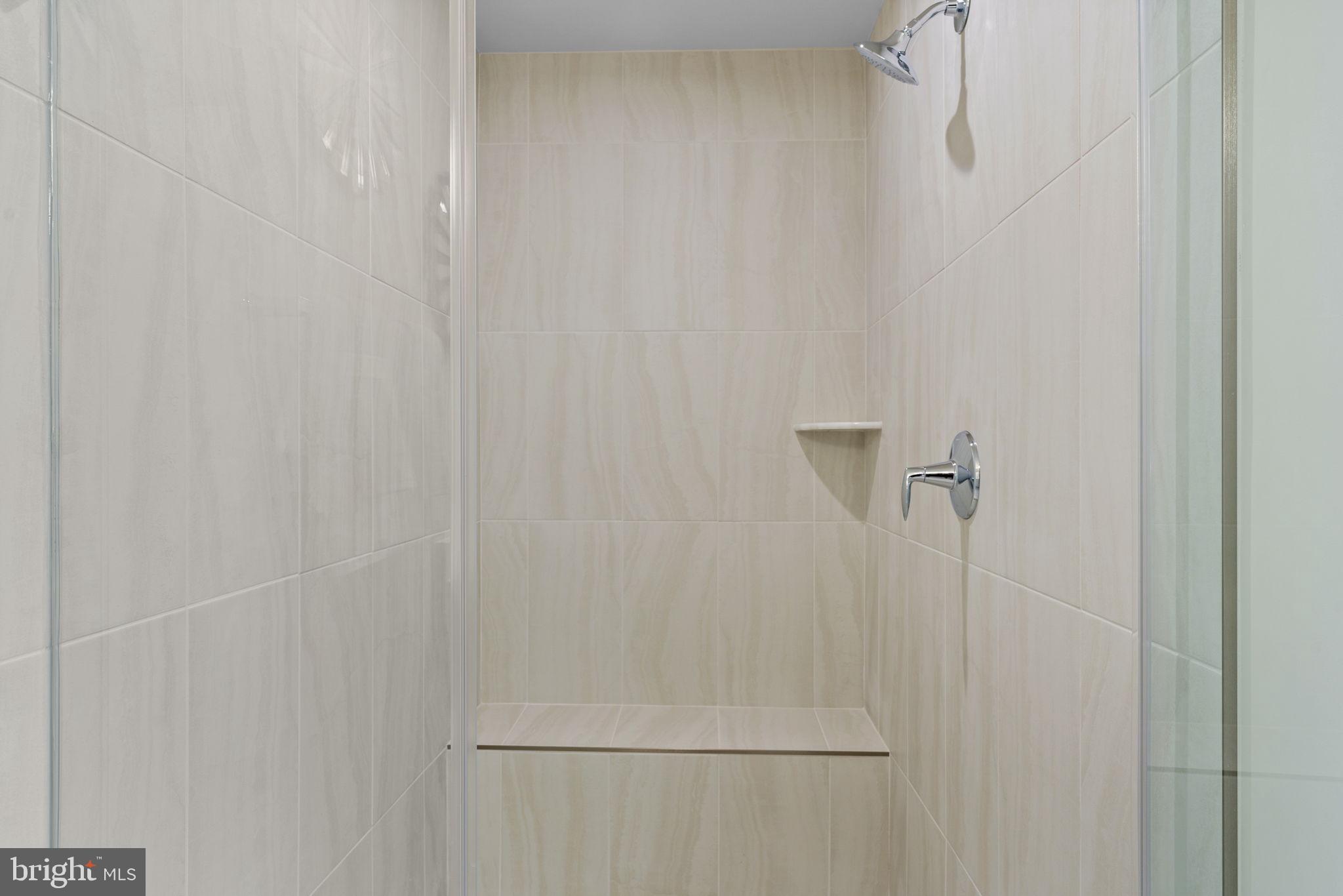 24135 Ullapool Terrace Sterling, VA 20166 - Photo 29 of 31