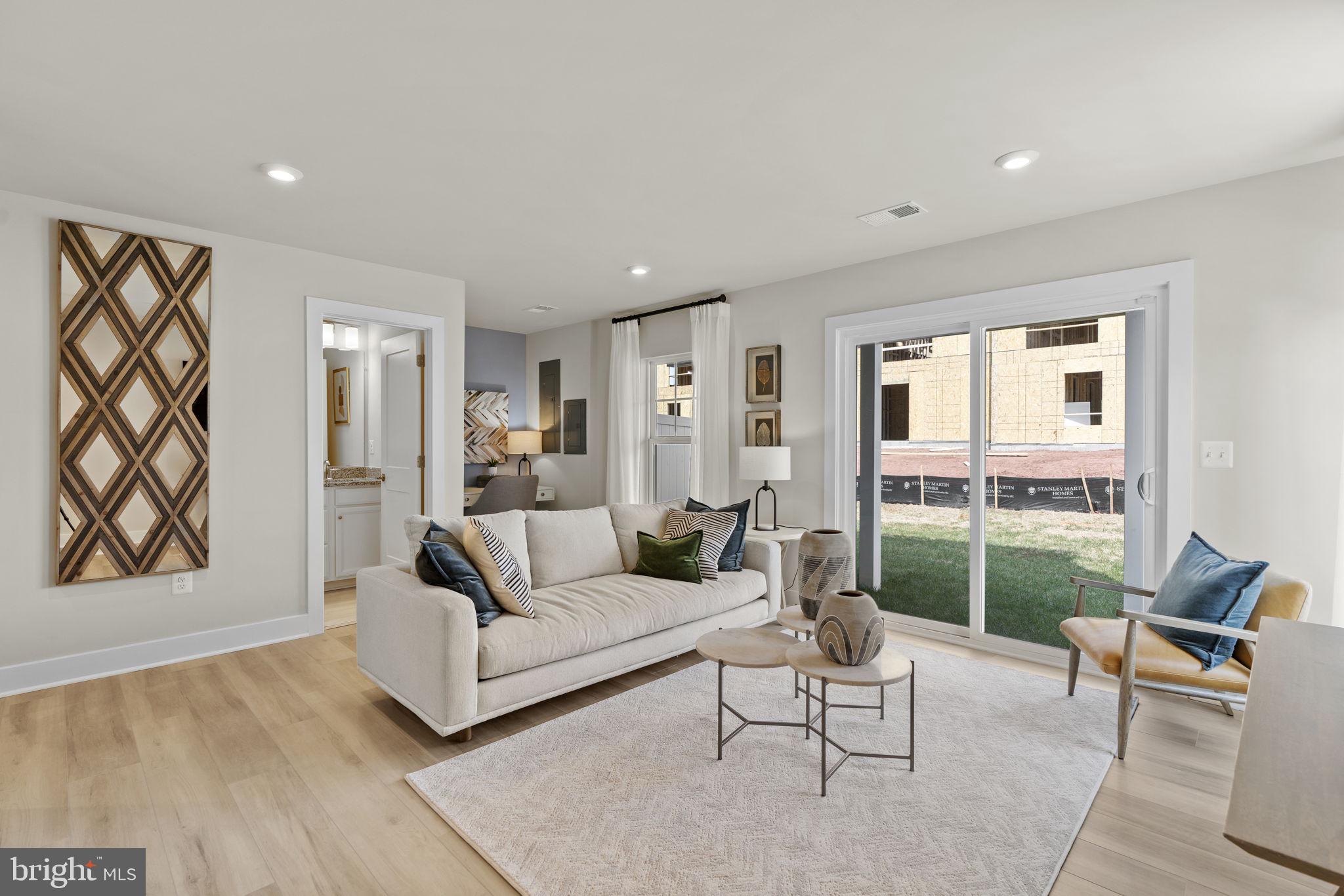 24135 Ullapool Terrace Sterling, VA 20166 - Photo 3 of 31