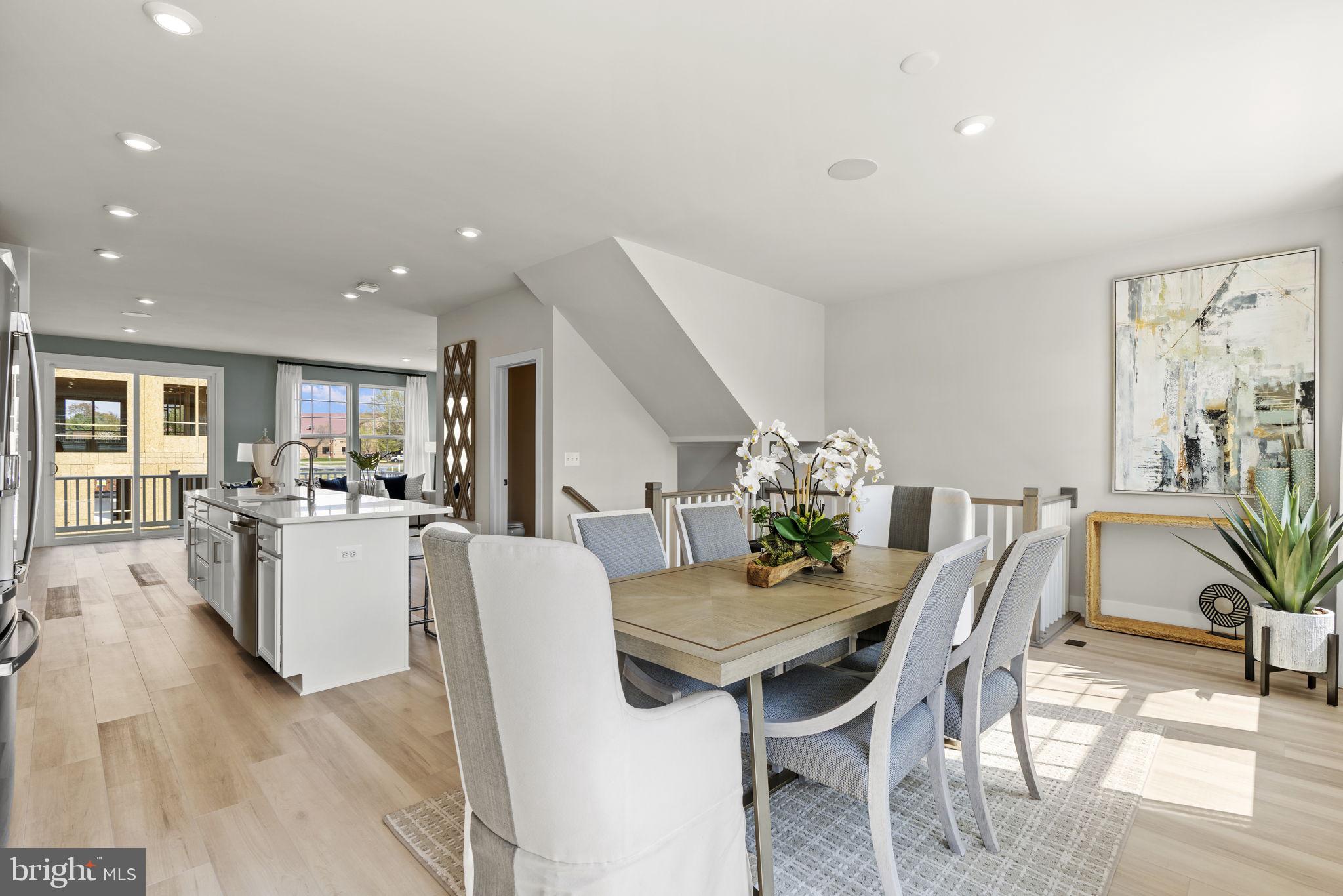 24135 Ullapool Terrace Sterling, VA 20166 - Photo 6 of 31