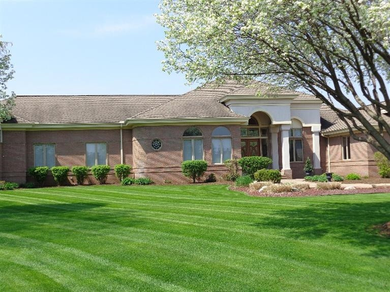 1863 Ridgewood Circle Saline, MI 48176 - Photo 3 of 10 Photo 3