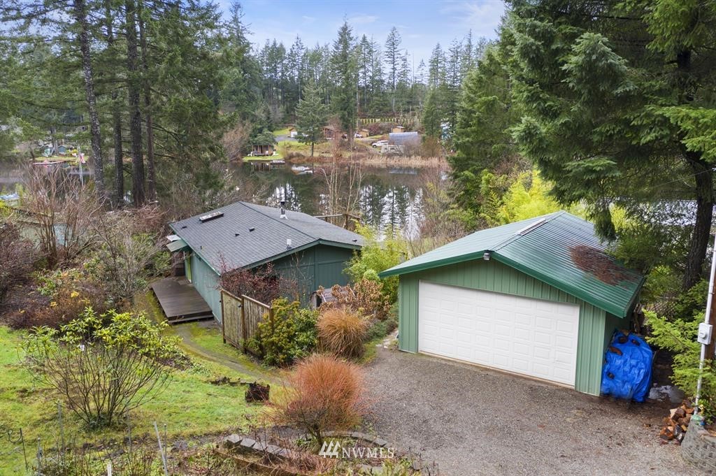 9986 Fairview Lake Road Southwest Port Orchard, WA 98367 - Photo 1 of 30 Gallery Image 1