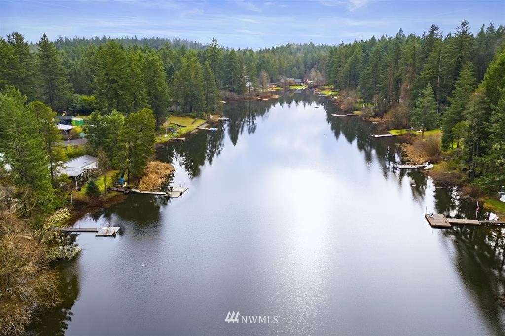 9986 Fairview Lake Road Southwest Port Orchard, WA 98367 - Photo 2 of 30 Gallery Image 2