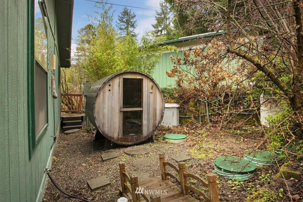 9986 Fairview Lake Road Southwest Port Orchard, WA 98367 - Photo 20 of 30 Gallery Image 20