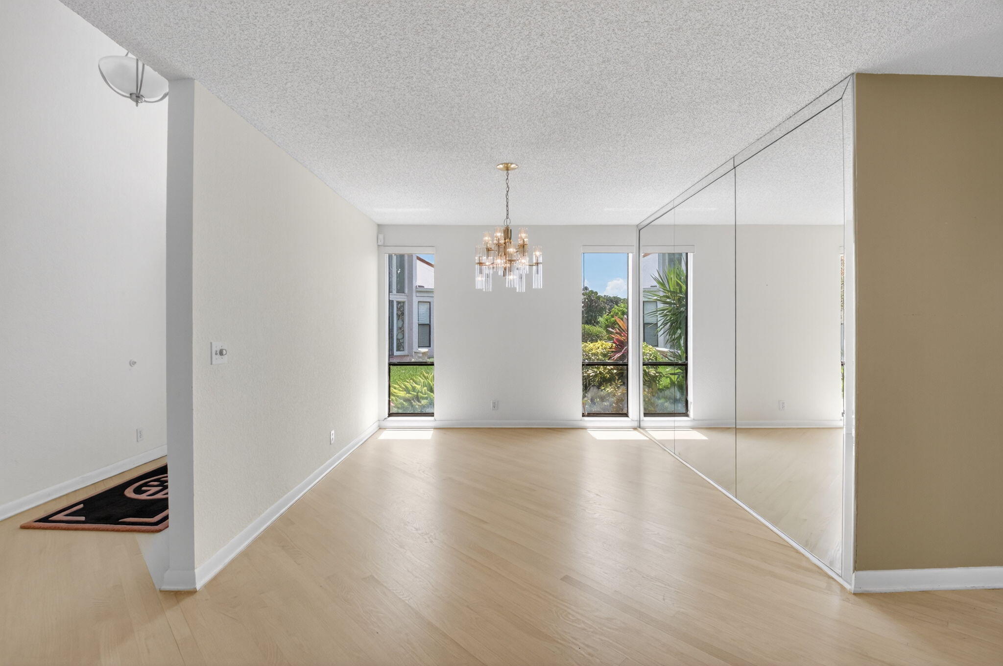 19630 Sawgrass Circle, Unit 2901 Boca Raton, FL 33434 - Photo 12 of 69 DINING ROOM