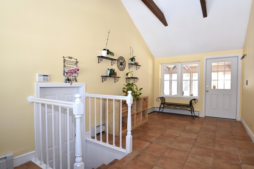 40 Intervale Road Sudbury, MA 01776 - Photo 6 of 23 Gallery Image 6
