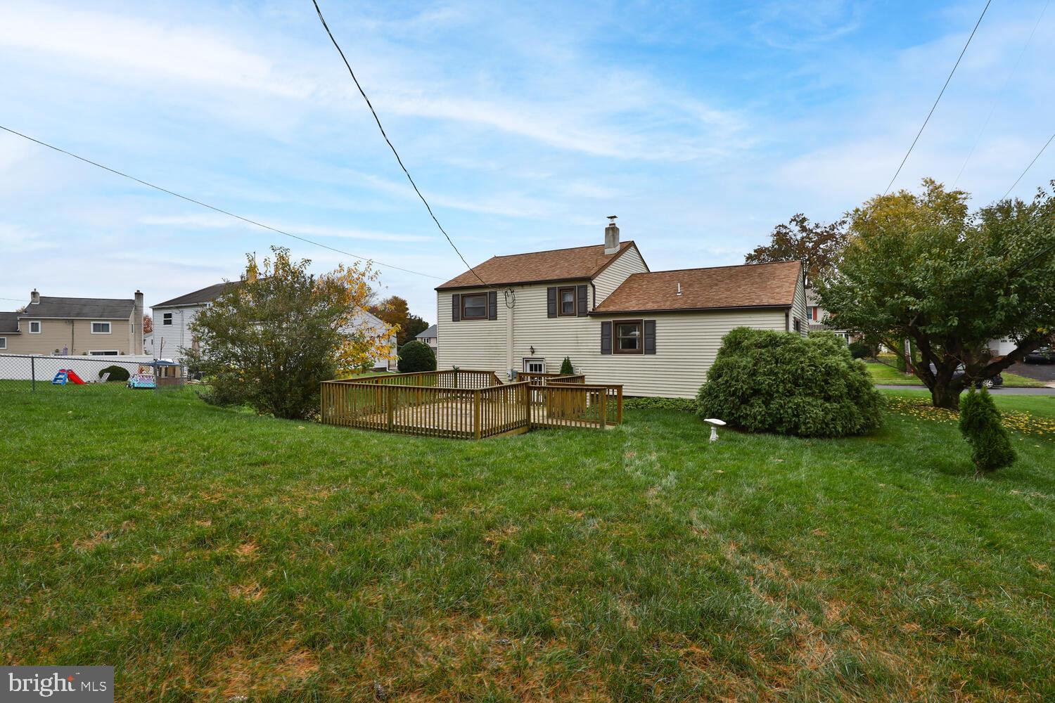 308 Parry Road Warminster, PA 18974 - Photo 24 of 28
