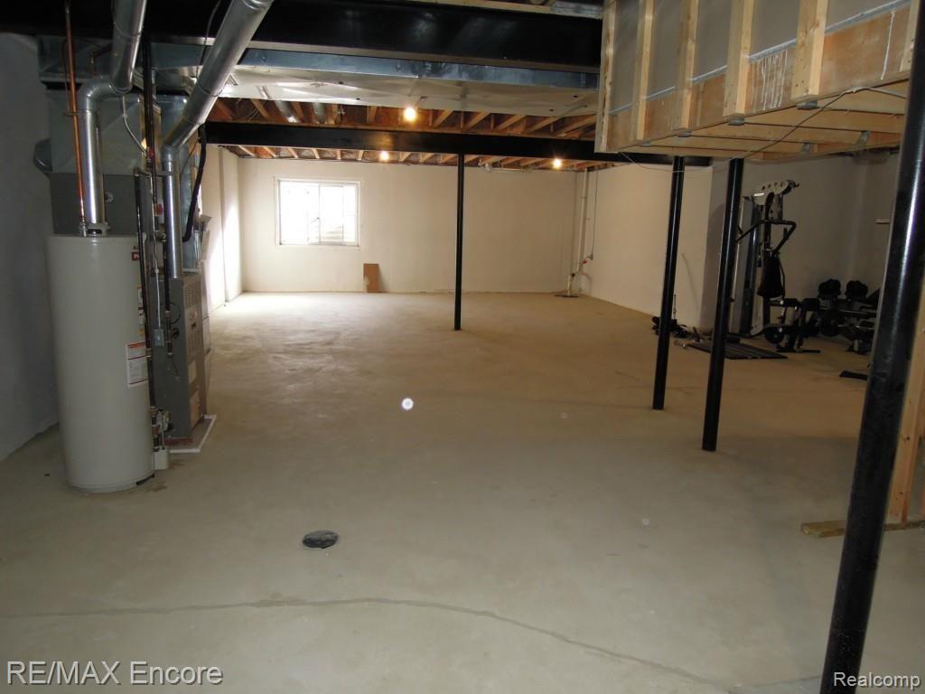 3822 Windingbrook Circle, Unit 8 Rochester Hills, MI 48309 - Photo 58 of 64