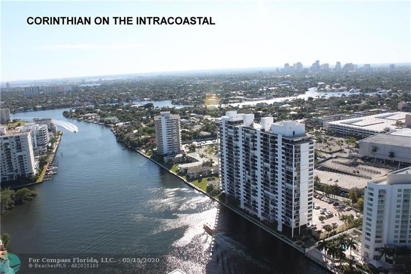 Corinthian building aerial view looking south......on wide part of Intracoastal Waterway....the Galleria Mall is 300 yards to the right