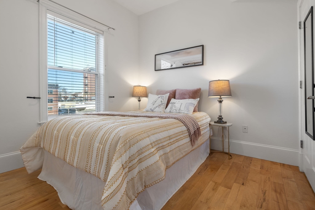 714 East 4th Street, Unit 3 Boston, MA 02127 - Photo 11 of 20