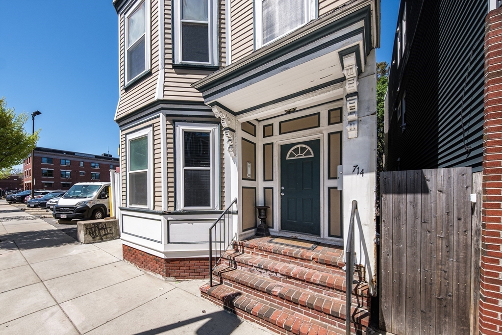 714 East 4th Street, Unit 3 Boston, MA 02127 - Photo 18 of 20
