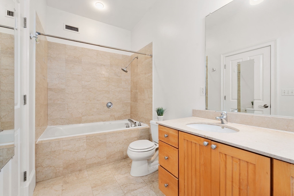 714 East 4th Street, Unit 3 Boston, MA 02127 - Photo 6 of 20