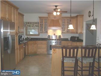 19 Squan Road Clarksburg, NJ 08510 - Photo 3 of 12 Kitchen