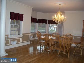 19 Squan Road Clarksburg, NJ 08510 - Photo 7 of 12 Dining Room