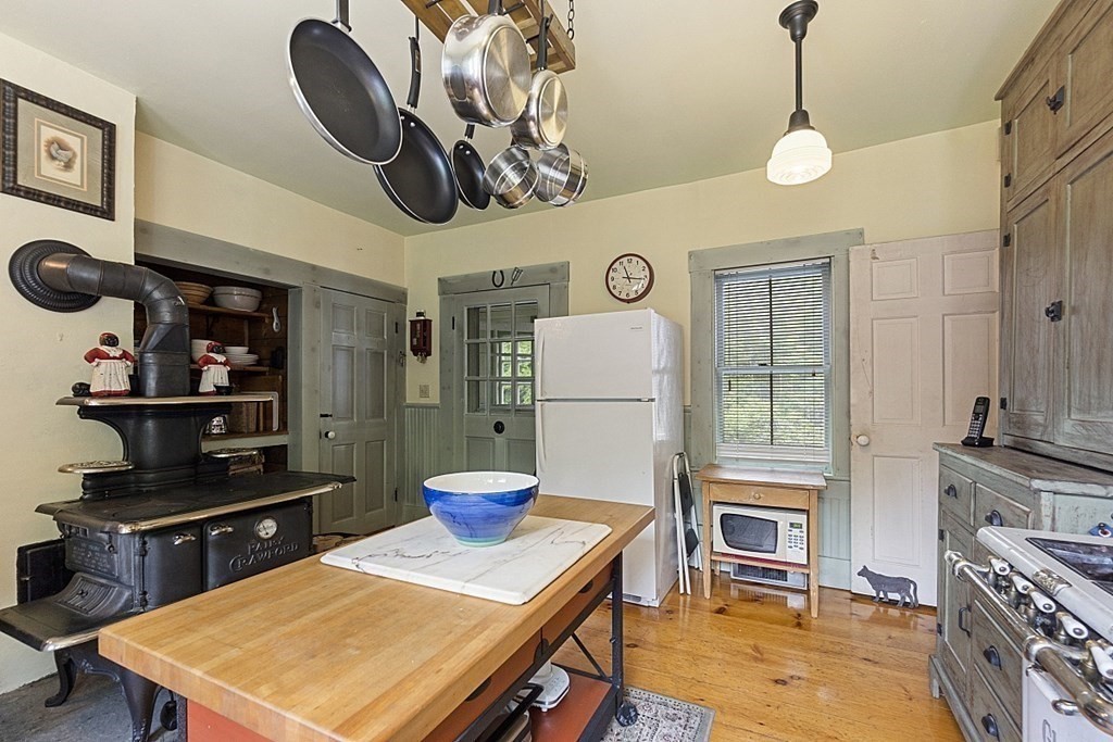 400 Wendell Road Warwick, MA 01378 - Photo 6 of 41