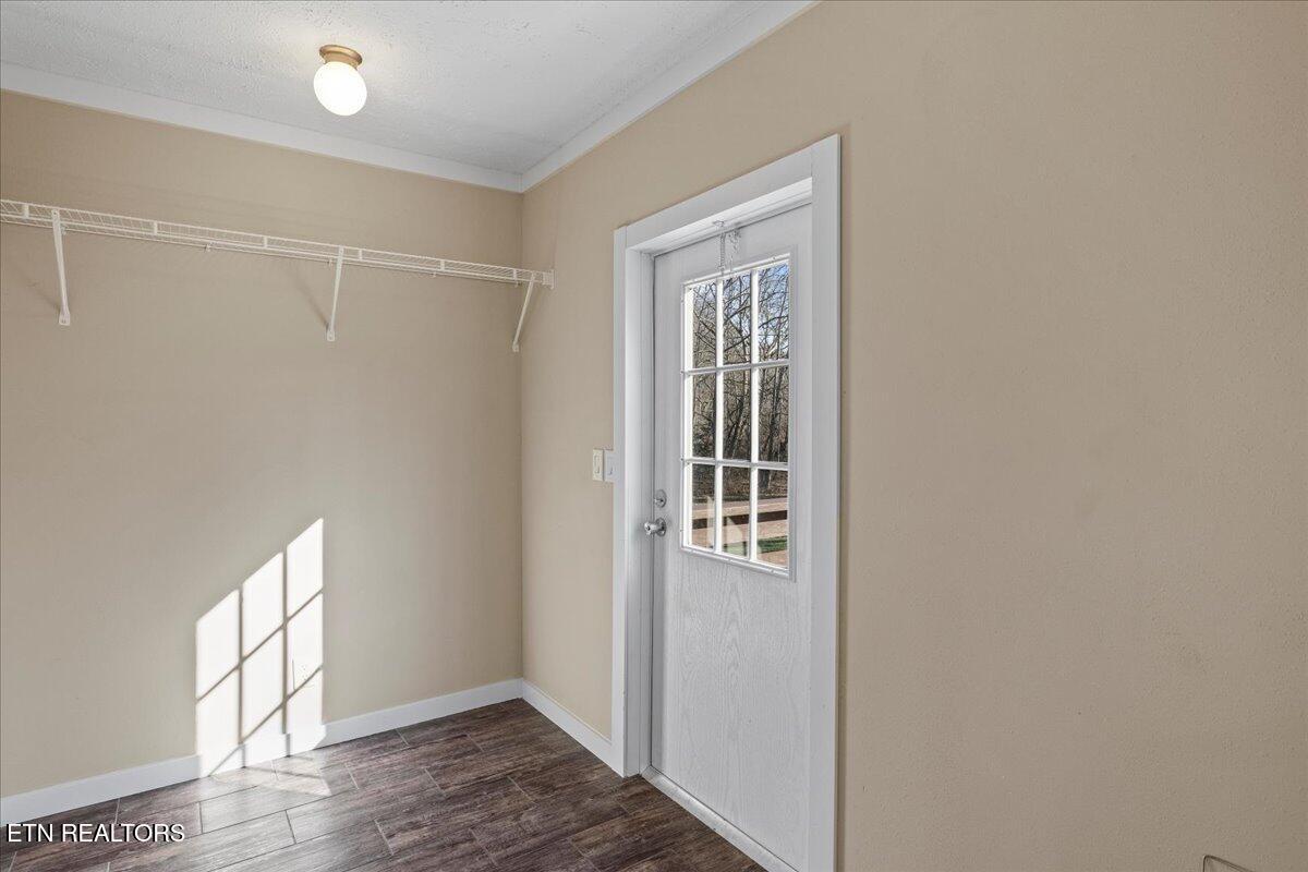 2831 Wayland Road Knoxville, TN 37914 - Photo 25 of 37 Laundry Room 1