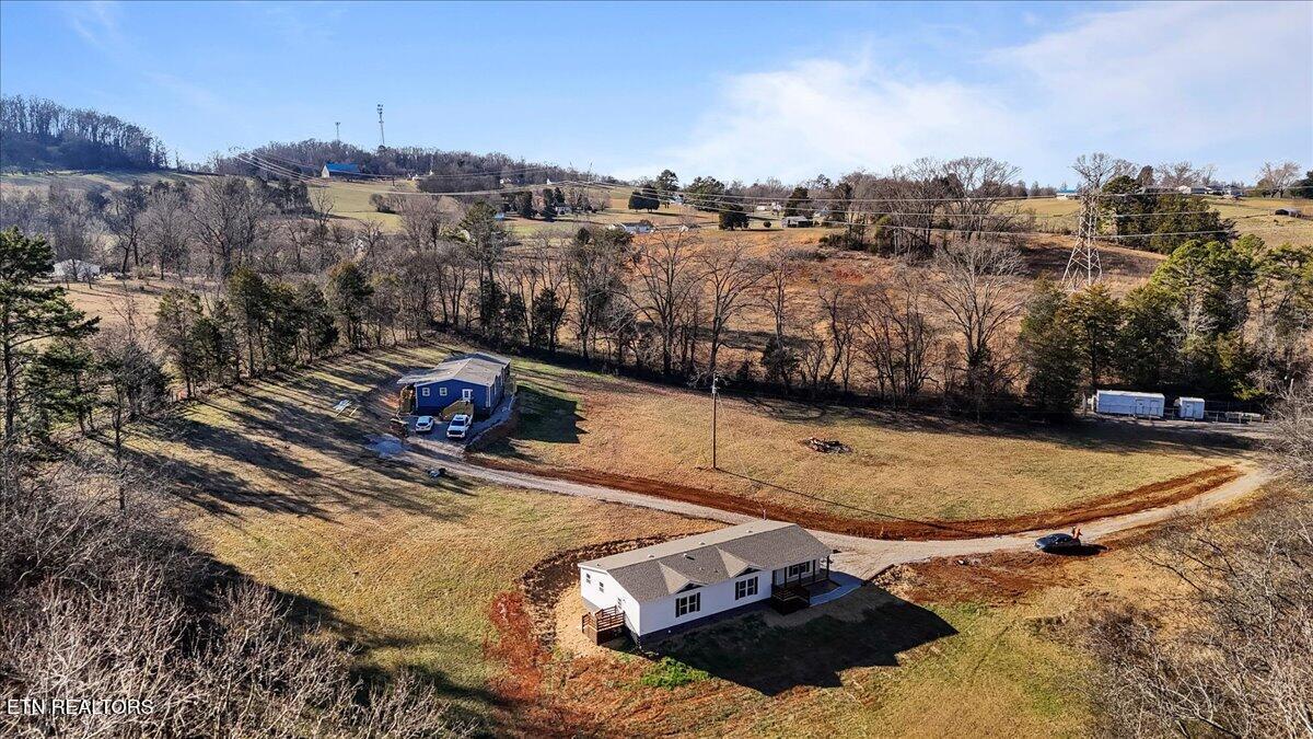 2831 Wayland Road Knoxville, TN 37914 - Photo 34 of 37 Top-Front View