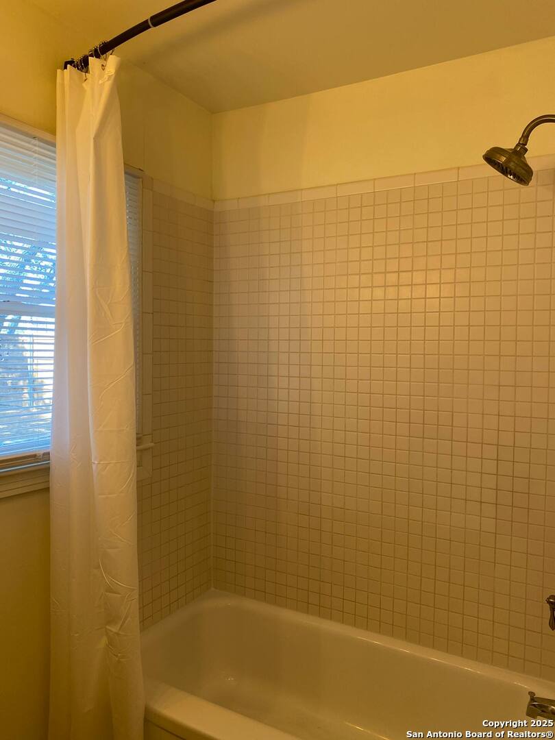 413 9th Street, Unit B Blanco, TX 78606 - Photo 6 of 6