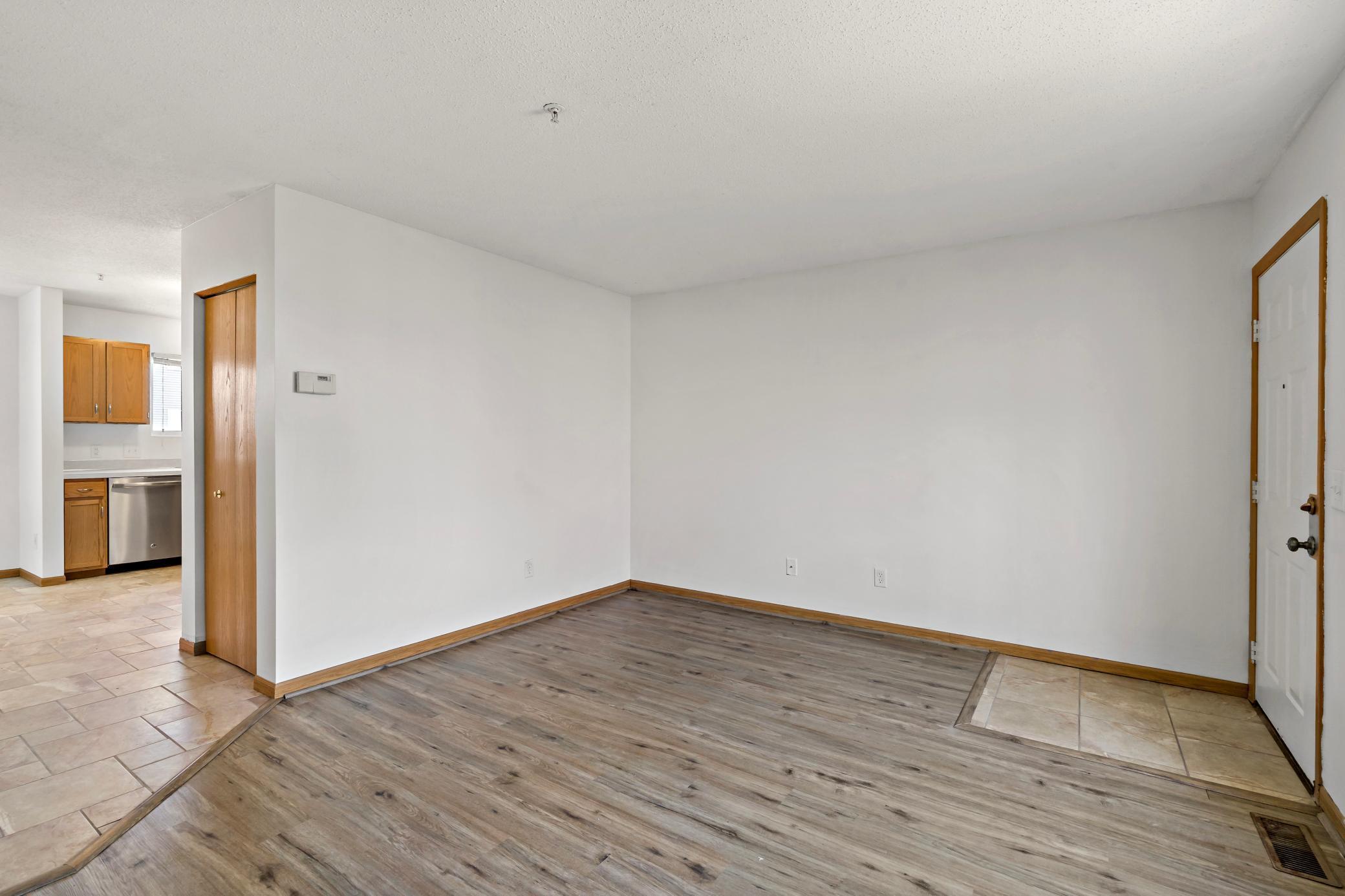 9101 Terra Verde Trail Eden Prairie, MN 55347 - Photo 9 of 29