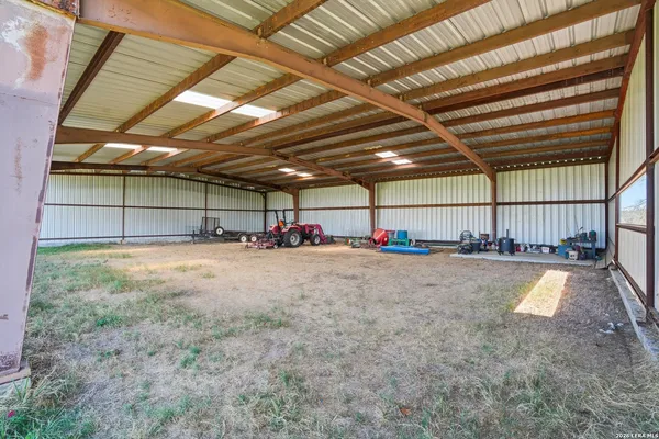 a view of a garage