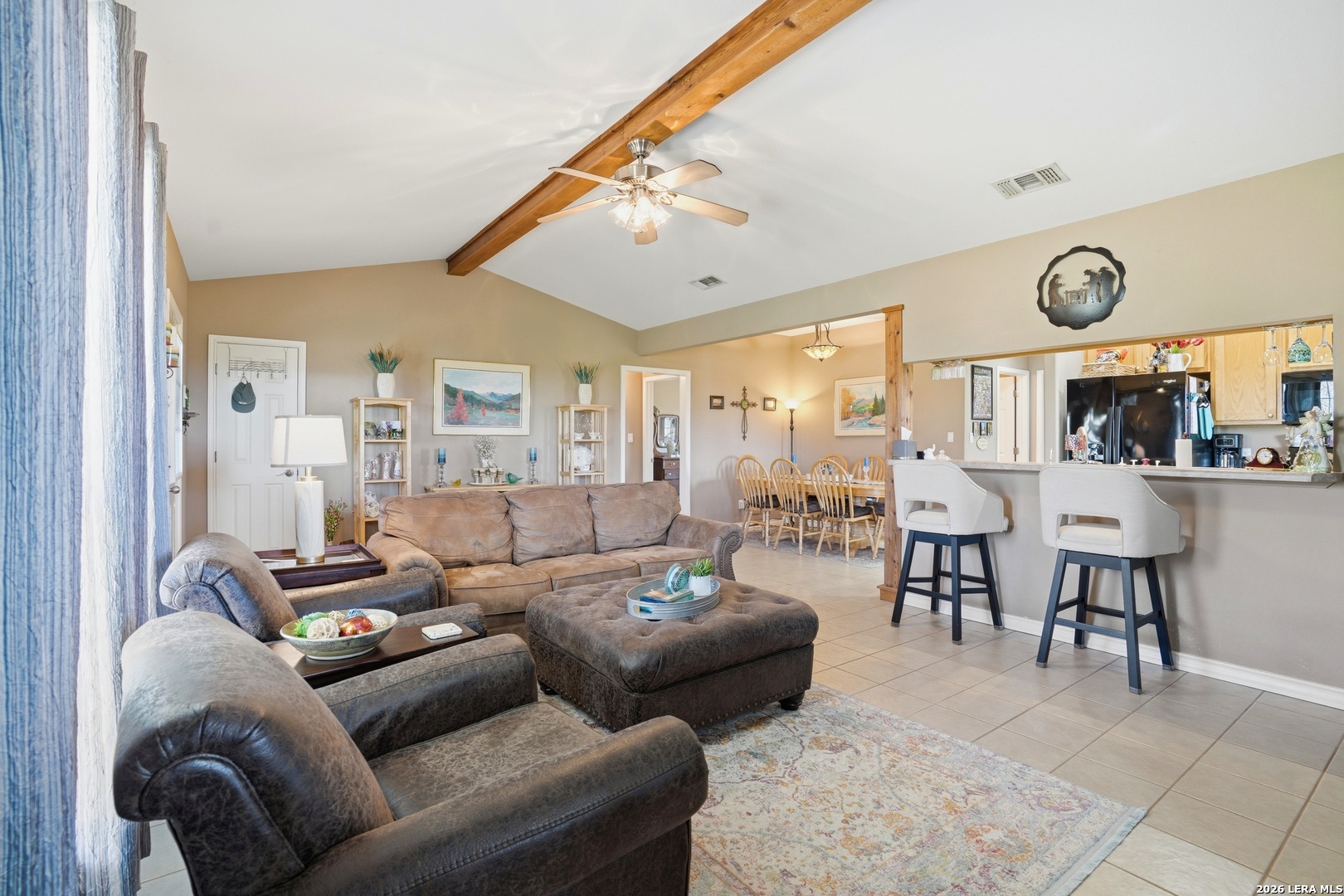 293 Woodrow Center Road Kingsbury, TX 78638 - Photo 6 of 50 a living room with furniture and a large window