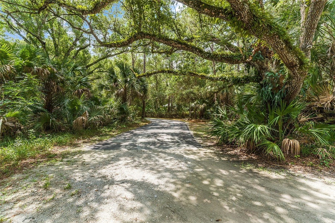 5782 Russakis Road Fort Pierce, FL 34951 - Photo 7 of 36
