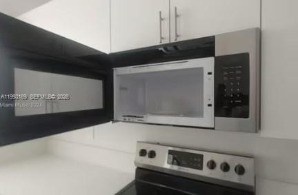 28600 Southwest 134th Court Homestead, FL 33033 - Photo 4 of 35