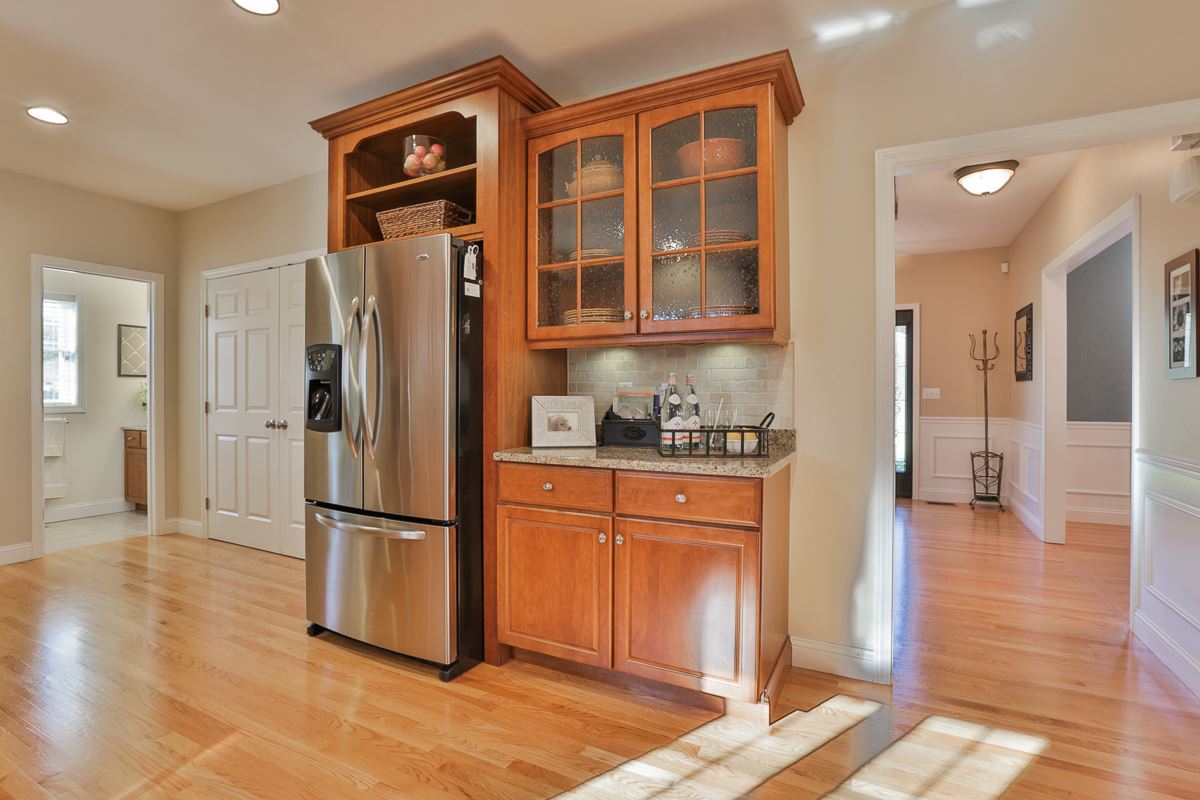 9 Northland Road Windham, NH 03087 - Photo 11 of 40 Gallery Image 11