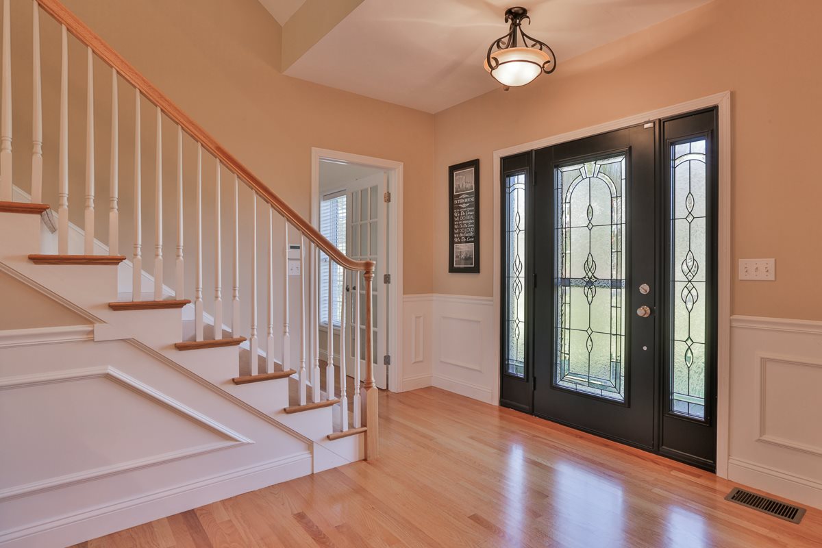 9 Northland Road Windham, NH 03087 - Photo 3 of 40 Gallery Image 3