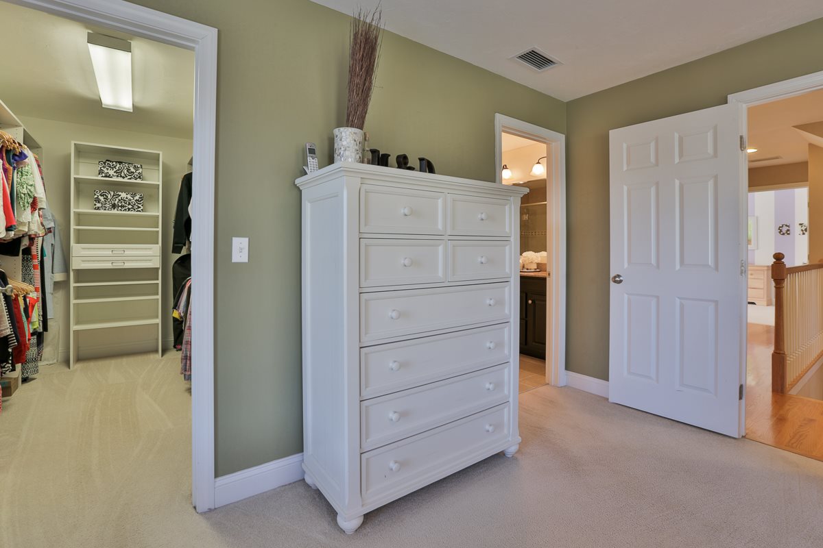 9 Northland Road Windham, NH 03087 - Photo 28 of 40 Gallery Image 28