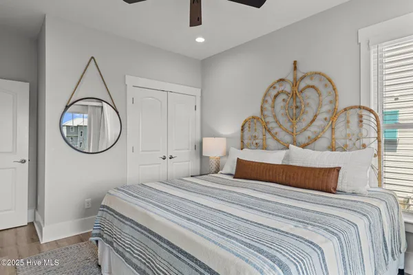 $1,645,000 | 1903 Emerald Drive, Emerald Isle, NC 28594