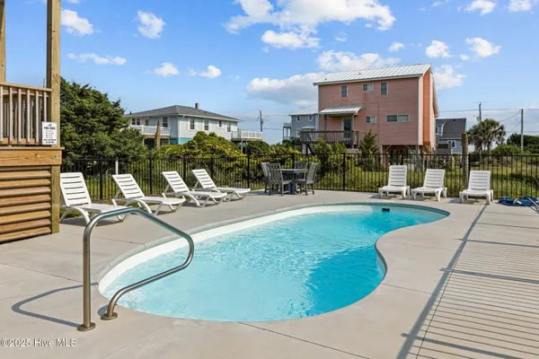 $1,645,000 | 1903 Emerald Drive, Emerald Isle, NC 28594