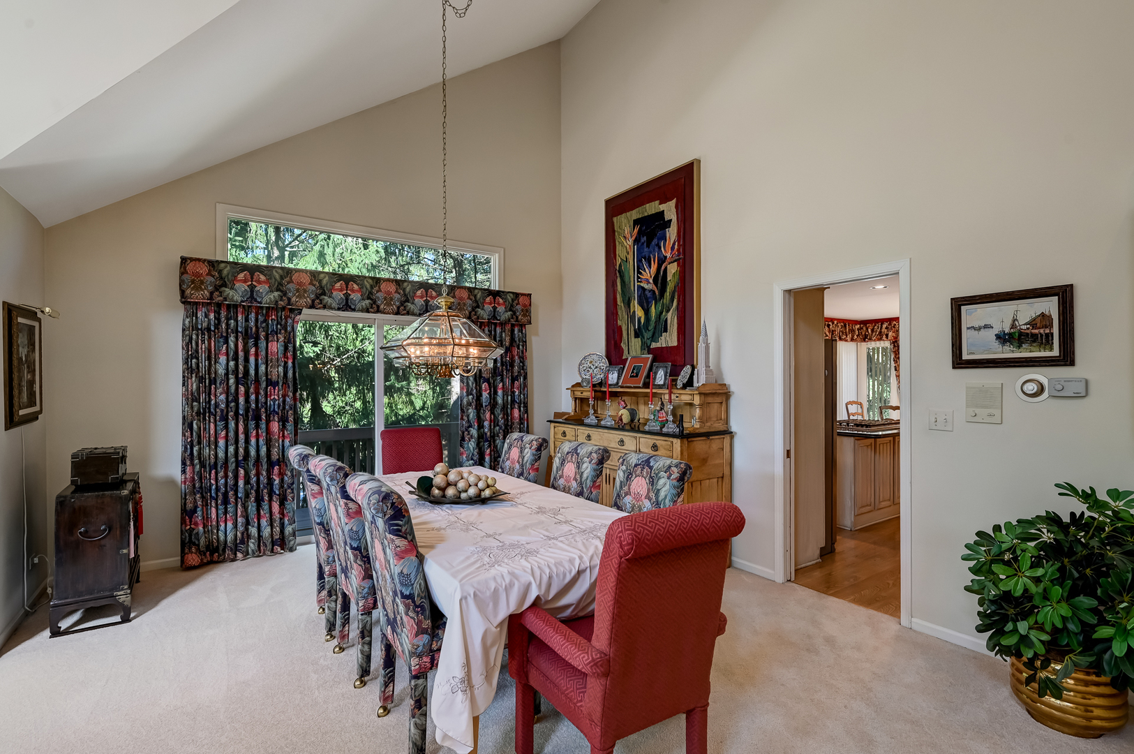 34 Pin Oak Court Burr Ridge, IL 60527 - Photo 10 of 36 Gallery Image 10