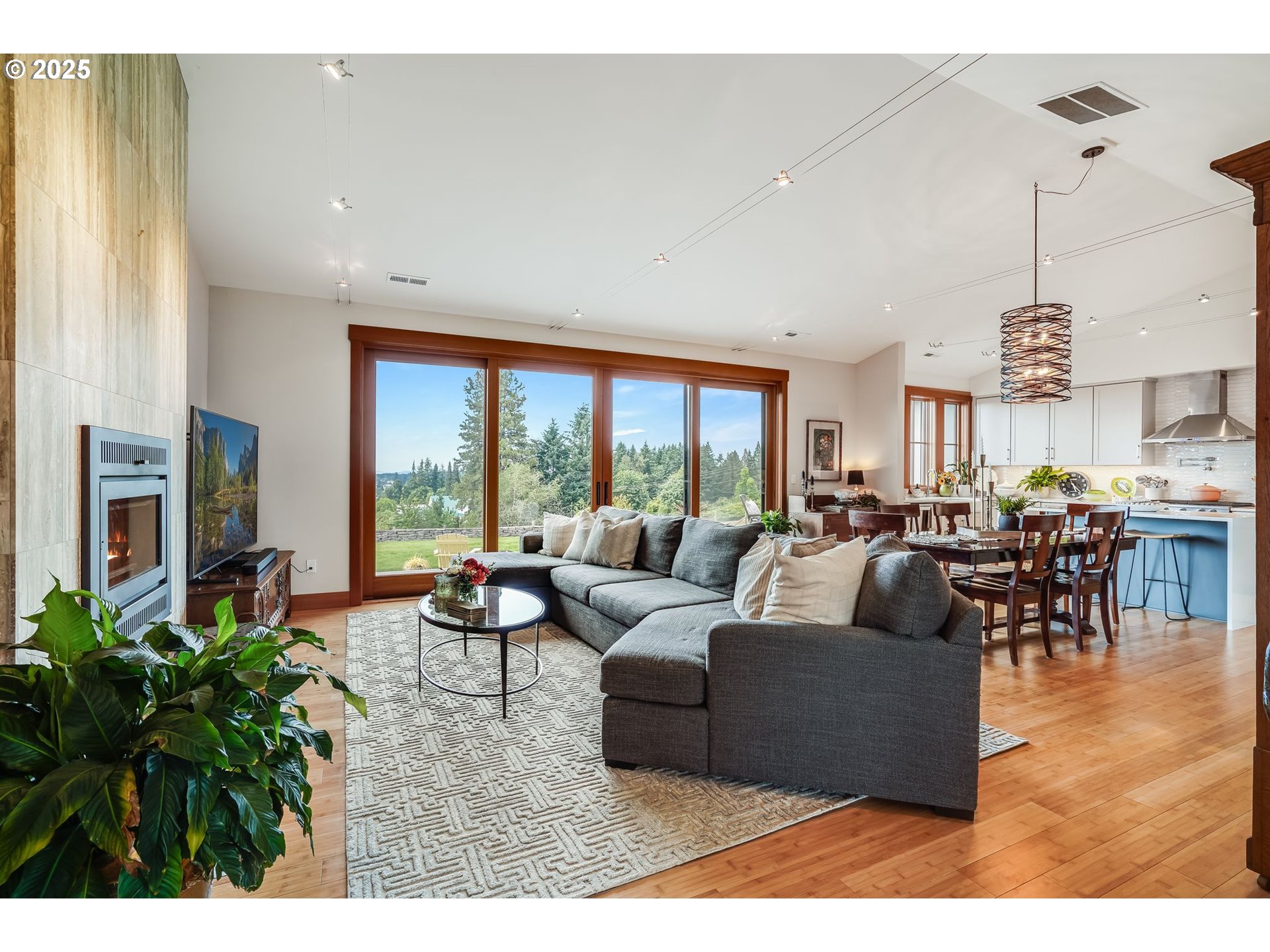 16985 South Spangler Road Beavercreek, OR 97004 - Photo 16 of 48