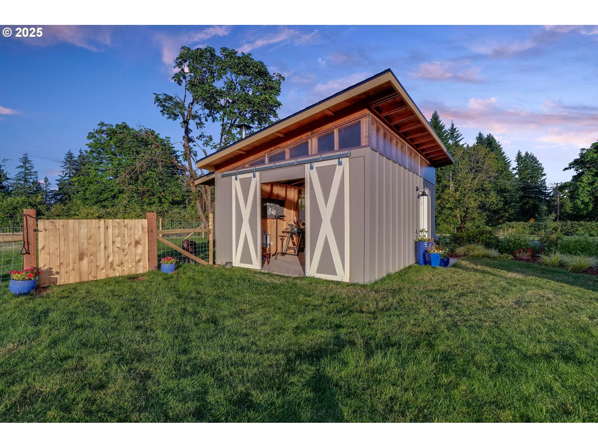 16985 South Spangler Road Beavercreek, OR 97004 - Photo 41 of 48