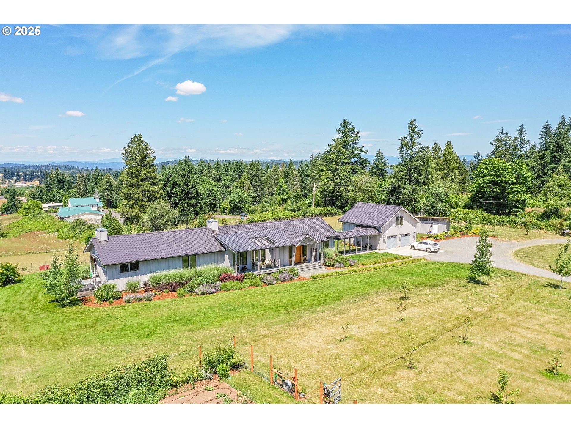 16985 South Spangler Road Beavercreek, OR 97004 - Photo 6 of 48