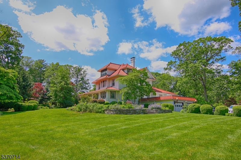 44 Manor Drive Bernards, NJ 07920 - Photo 1 of 31