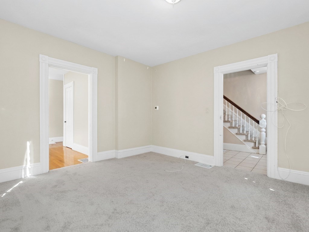 162 Myrtle Street, Unit 1 Waltham, MA 02453 - Photo 20 of 38