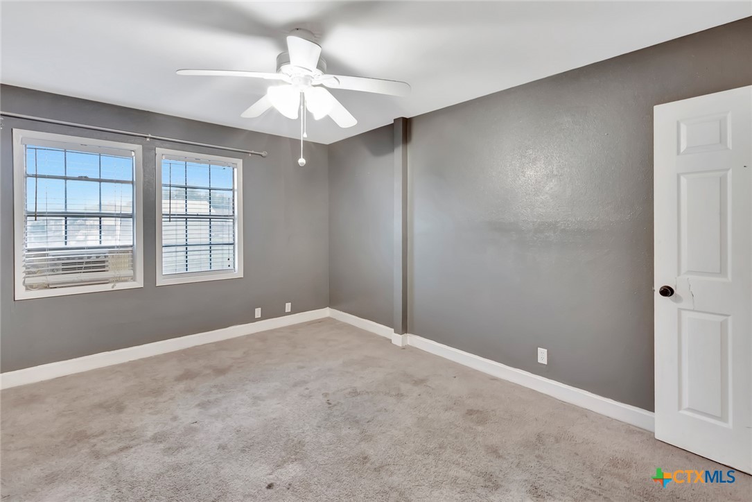 4002 Callis Street Victoria, TX 77901 - Photo 18 of 27