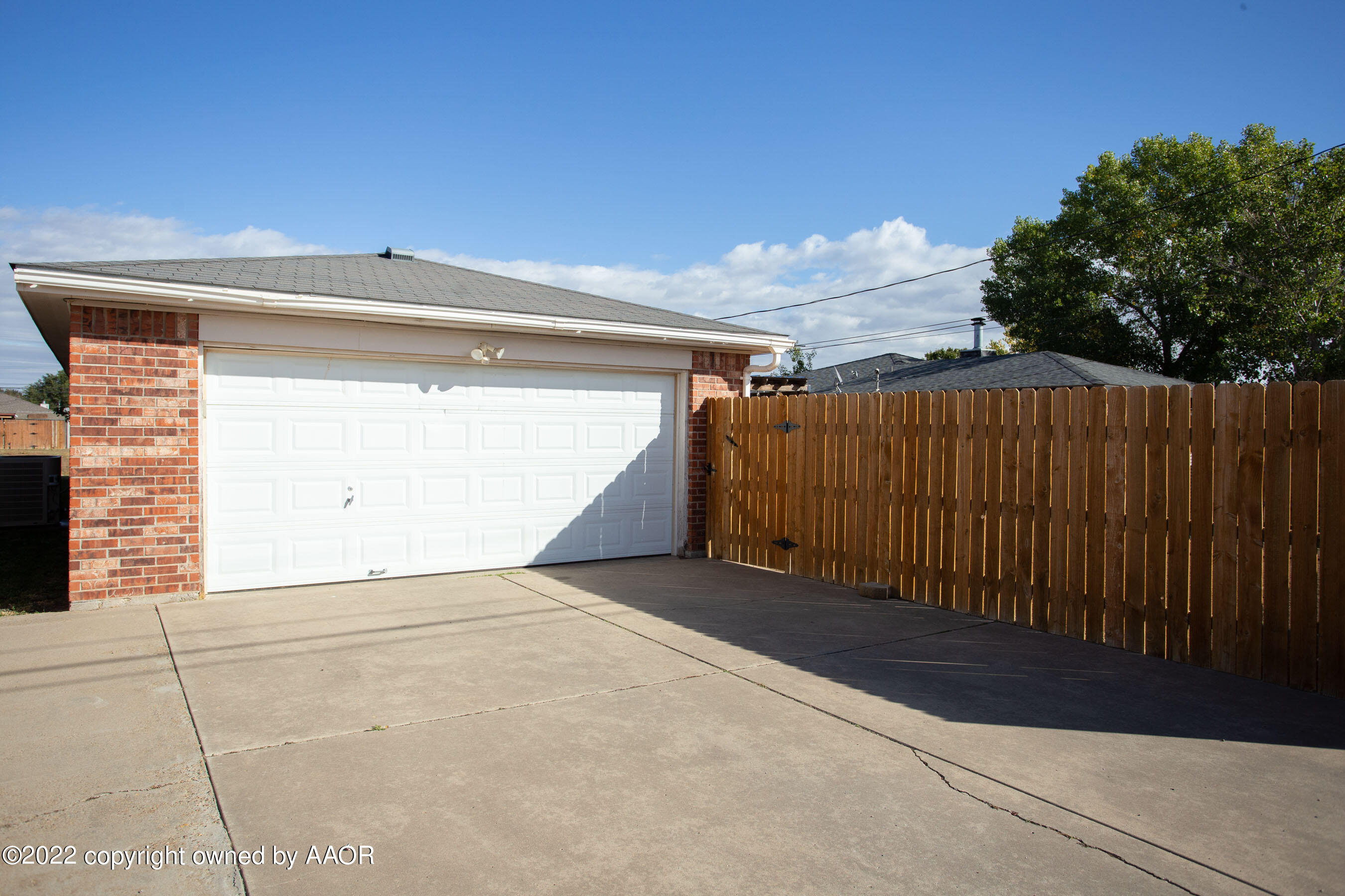 1121 Rushmore Drive Amarillo, TX 79110 - Photo 22 of 22 Garage