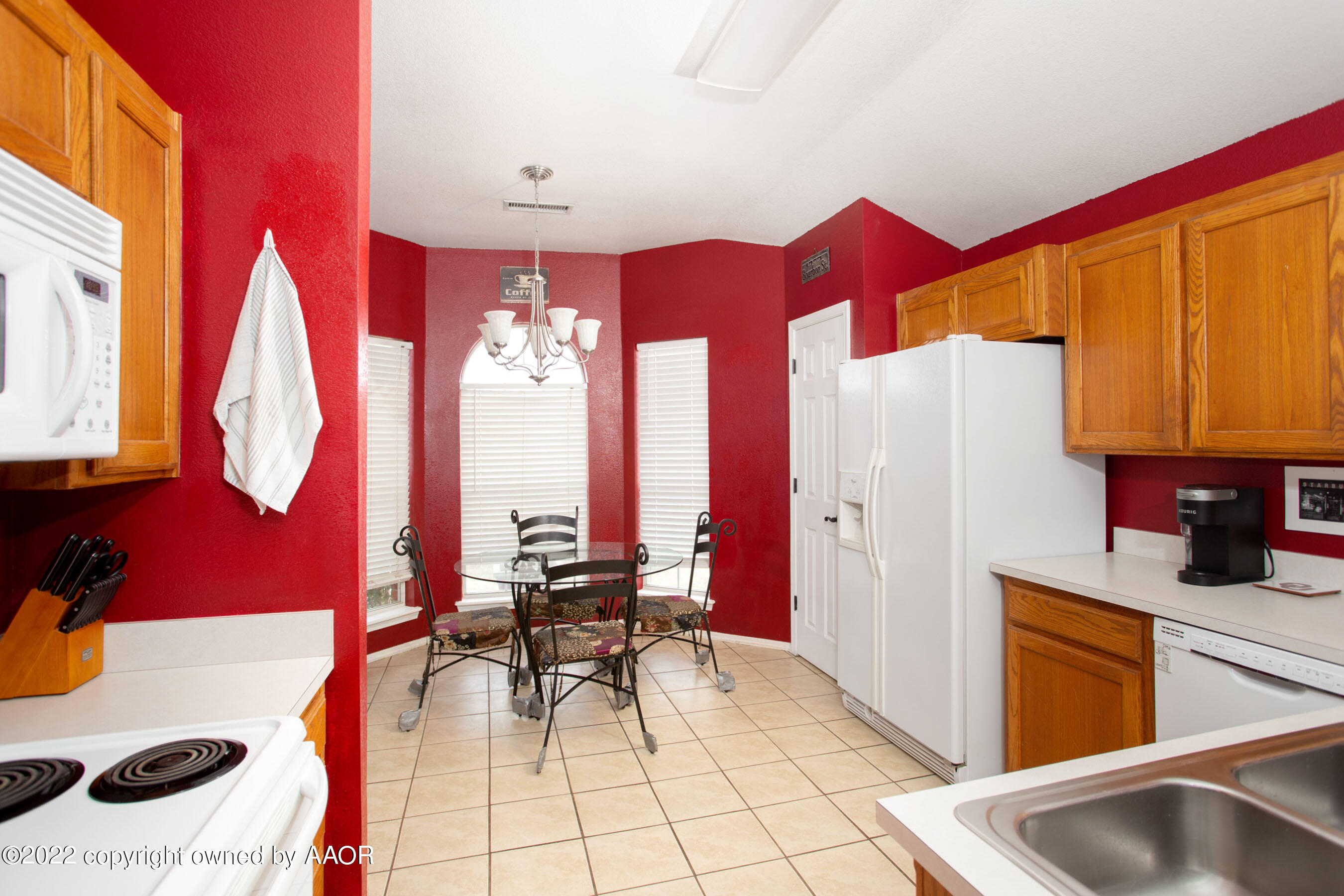1121 Rushmore Drive Amarillo, TX 79110 - Photo 4 of 22 Kitchen Area