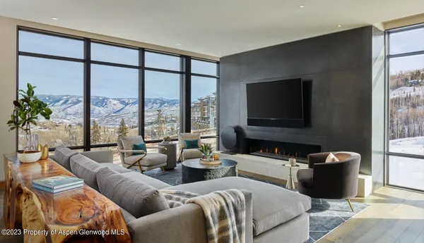 $450,000 | 77 Wood Road, Unit 50702, Snowmass Village, CO 81615