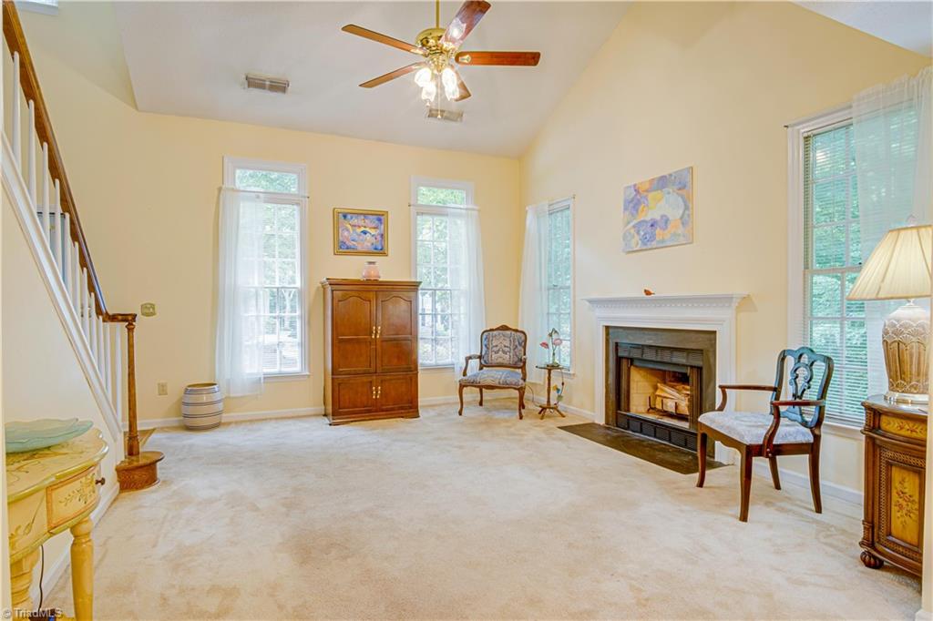 1950 Winding Ridge Road Winston-Salem, NC 27127 - Photo 8 of 48 Living Room