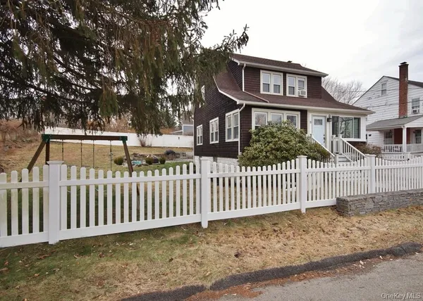 $549,222 | 8 Harper Avenue, Montrose, NY 10548