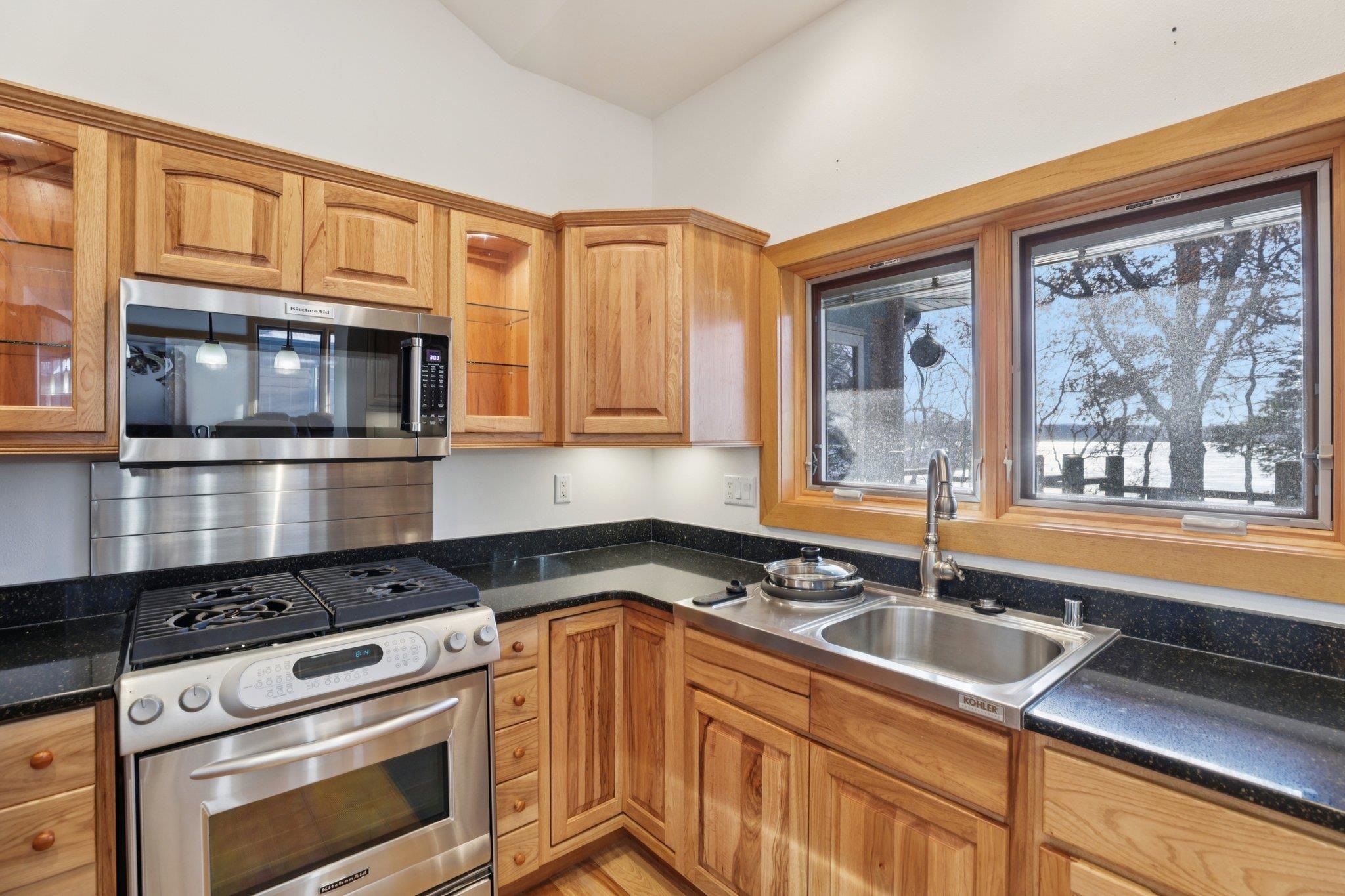 1140 South Gillette, Unit 5 Wisconsin Dells, WI 53965 - Photo 11 of 52