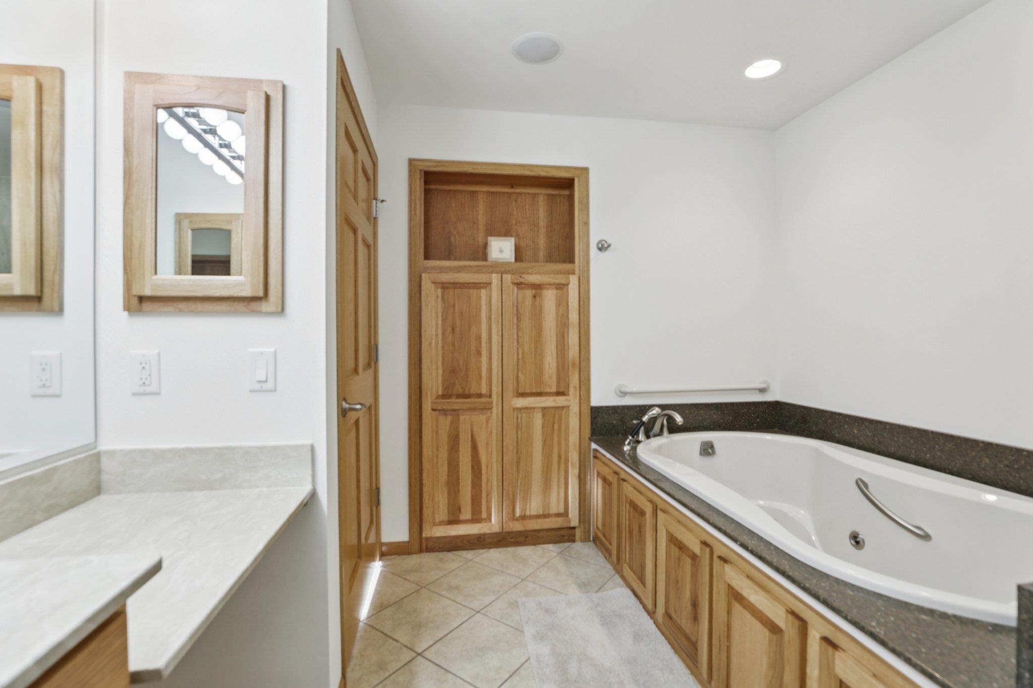 1140 South Gillette, Unit 5 Wisconsin Dells, WI 53965 - Photo 24 of 52