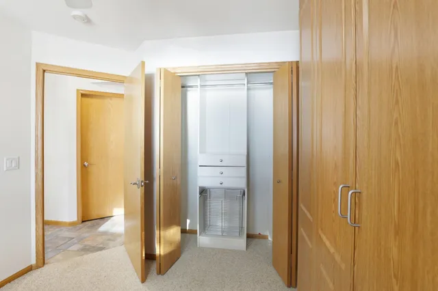 $700,000 | 1140 South Gillette, Unit 5, Wisconsin Dells, WI 53965