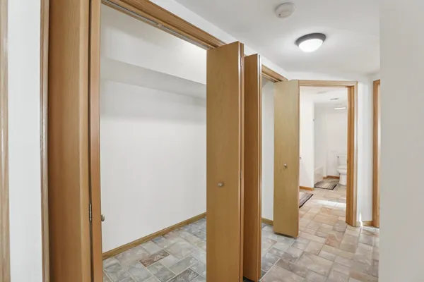 $700,000 | 1140 South Gillette, Unit 5, Wisconsin Dells, WI 53965