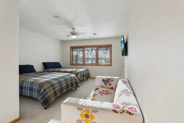 $700,000 | 1140 South Gillette, Unit 5, Wisconsin Dells, WI 53965